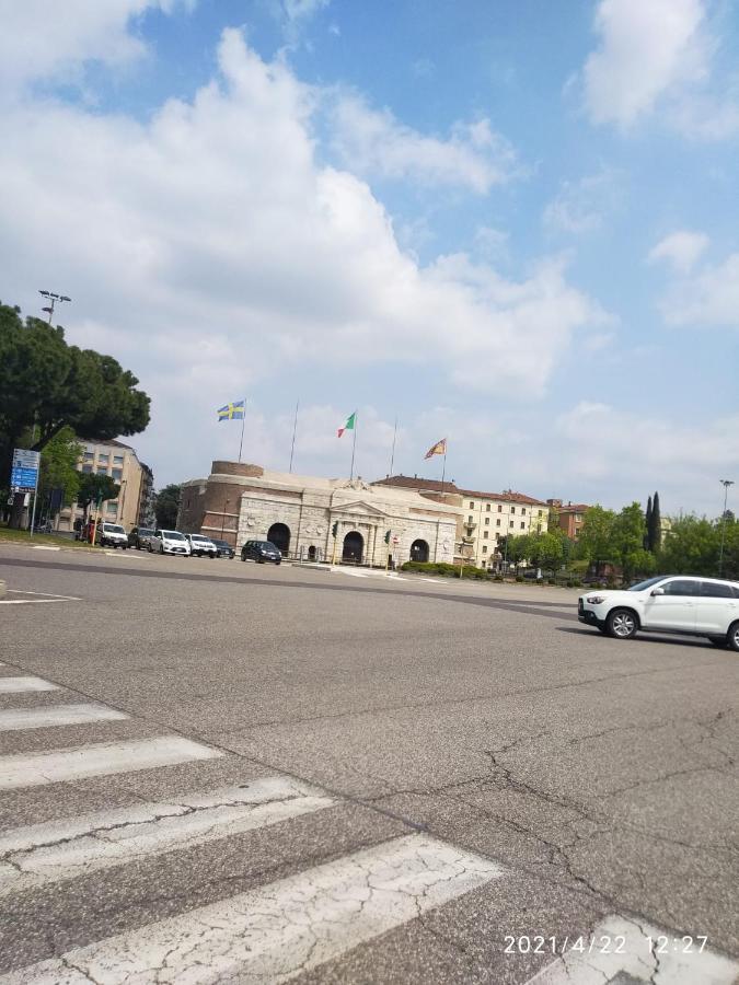 Mavipagi Apartment Verona Bagian luar foto